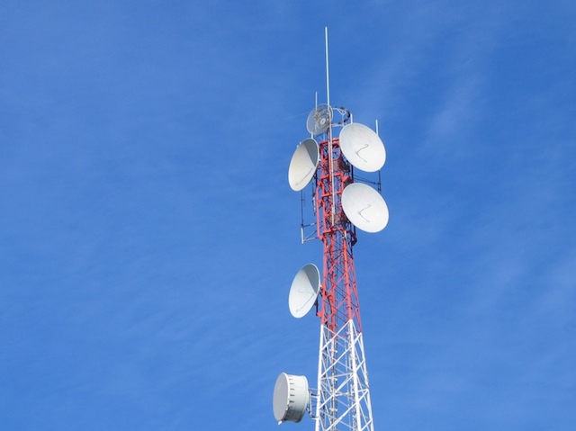 governmentwarnscableoperatorsoverbroadcastofunlicensedchannels